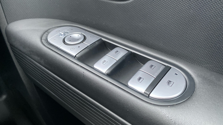 Hyundai IONIQ 5 125kW SE Connect 58 kWh 5dr Auto Electric Hatchback